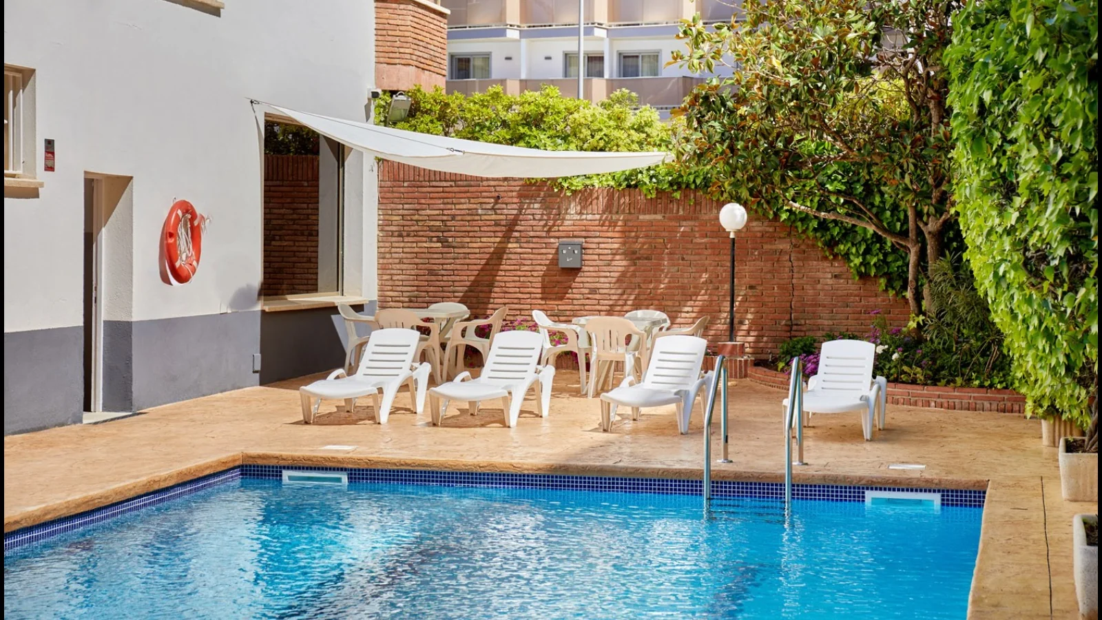APARTAMENS ELDORADO, Un negoci familiar reconegut pels seus clients