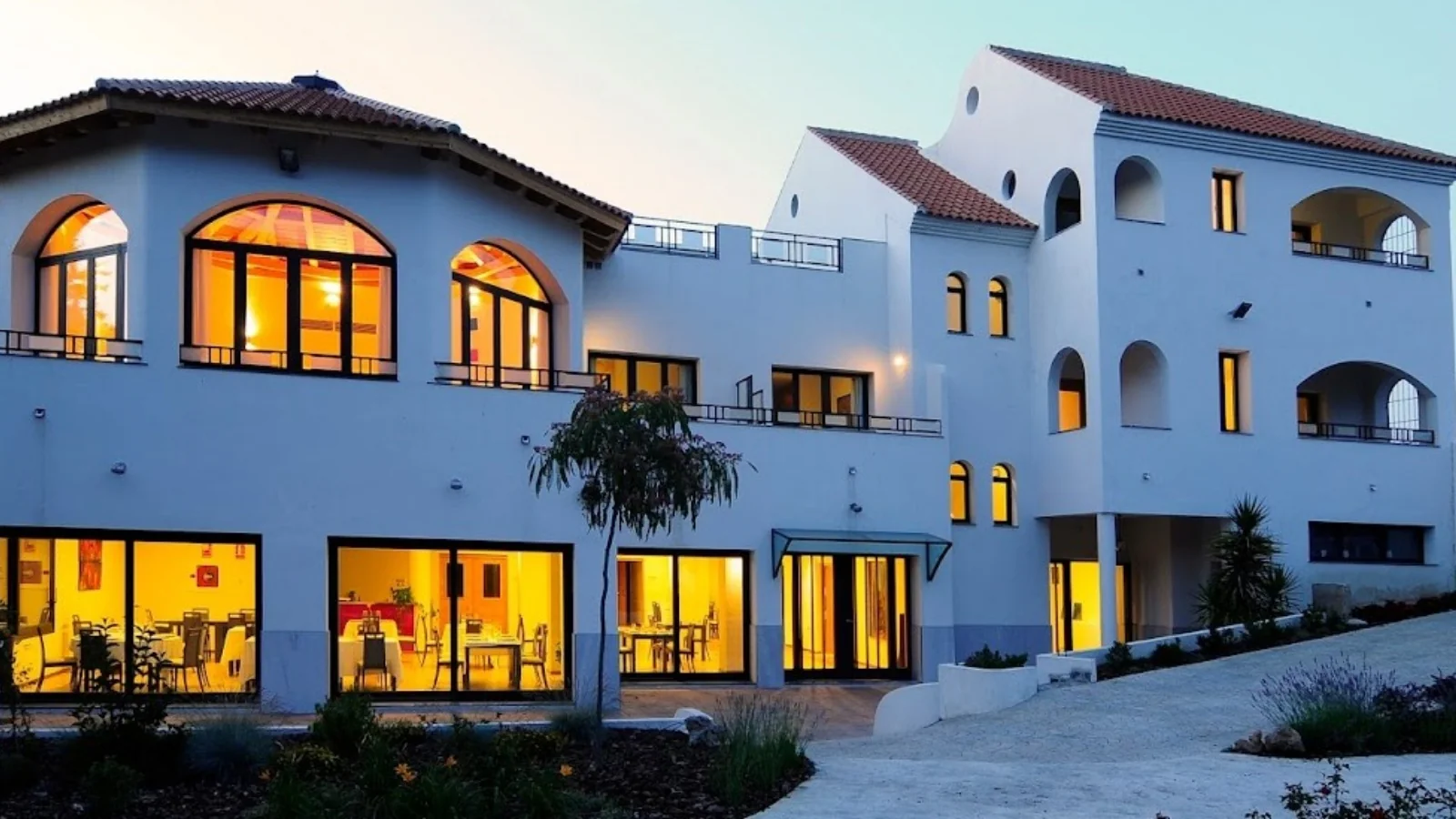 Grupo Mentalis grows in Andalusia with a new residential center specializing in addictions